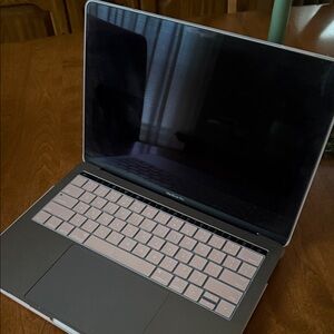 Apple MacBook Pro 13” 2016